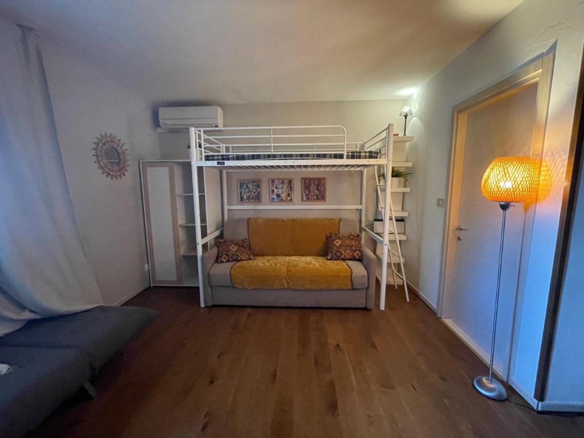 Loft Elegans Apartamento Lignano Sabbiadoro Exterior foto